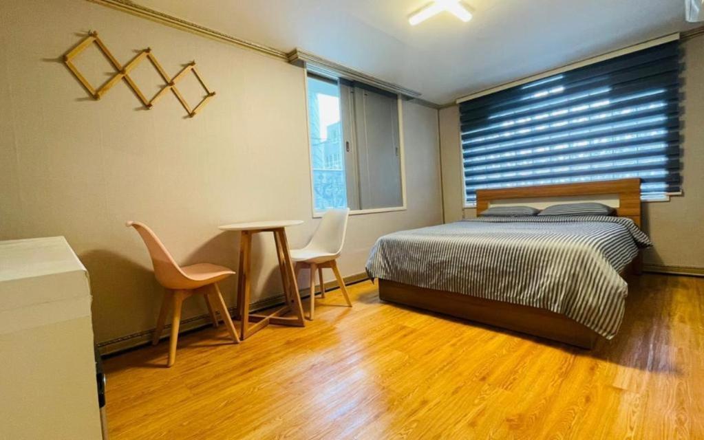 Emerald Ace Hotel Jeju Ngoại thất bức ảnh