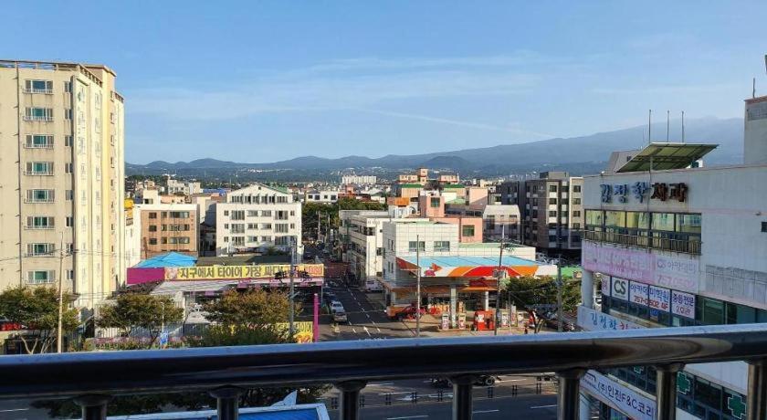 Emerald Ace Hotel Jeju Ngoại thất bức ảnh