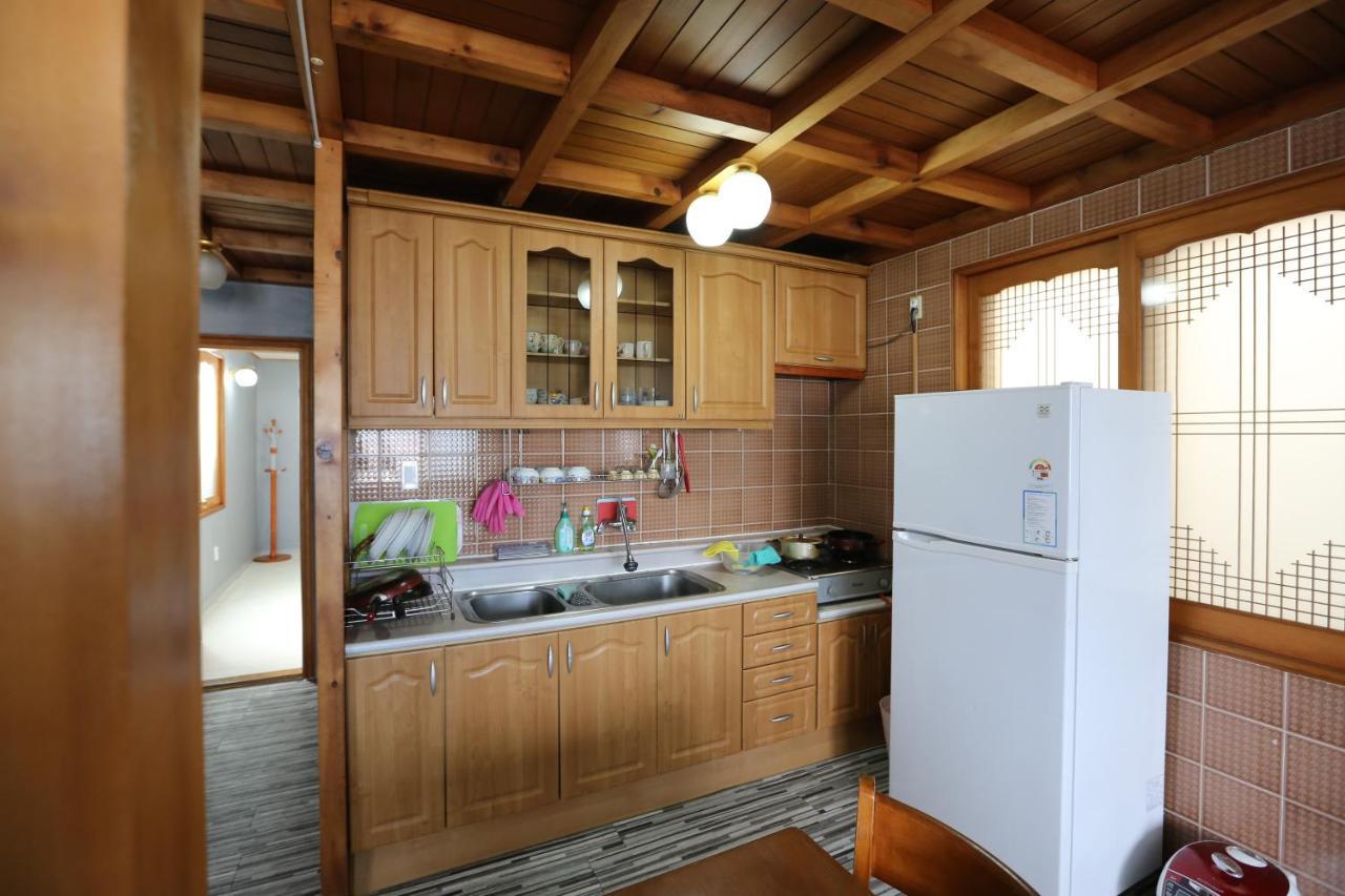 Emerald Ace Hotel Jeju Ngoại thất bức ảnh